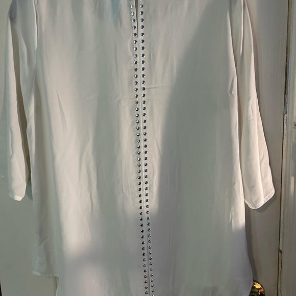 Lot of small blouses. - Picture 7 of 16